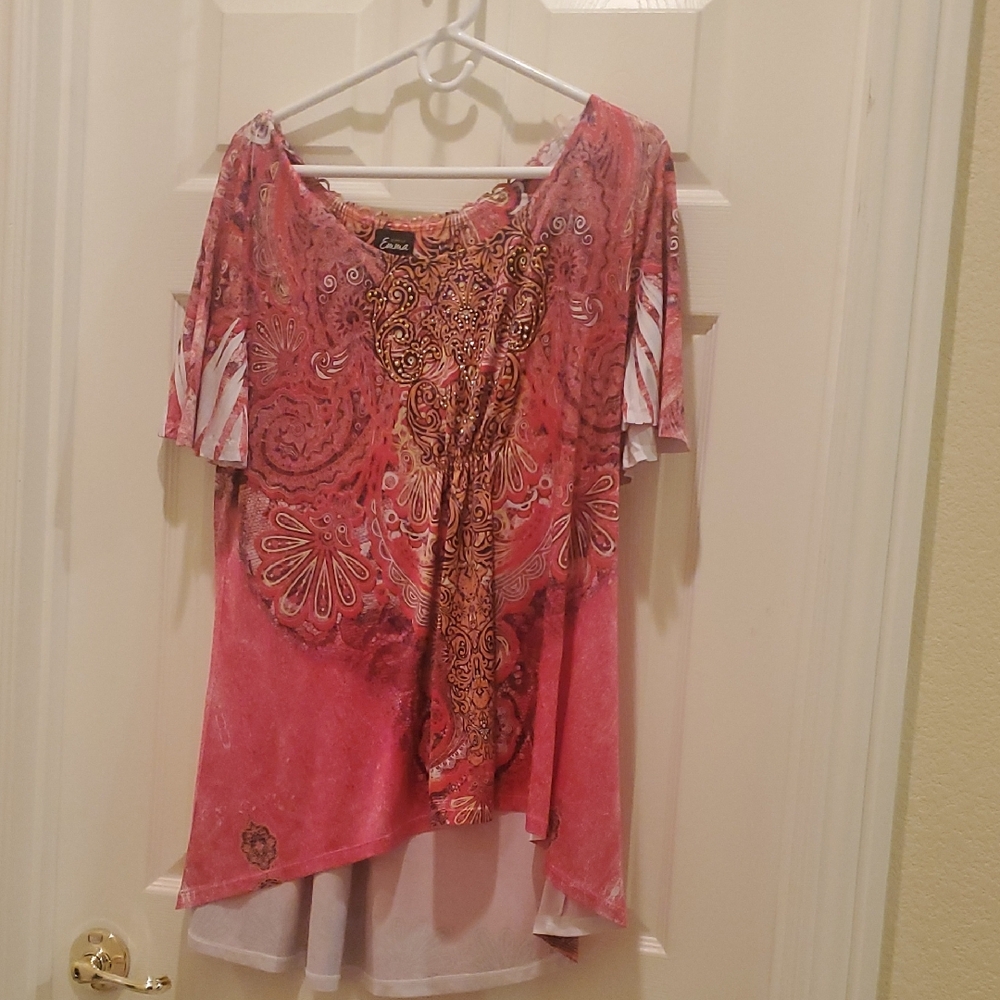 Simply Emma Pink Asymmetrical Graphic Blouse
